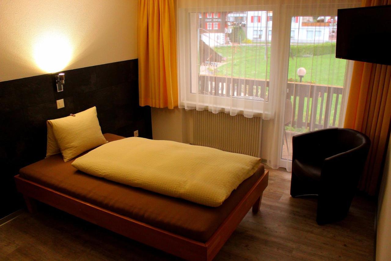 Hotel Alpha Грахен Экстерьер фото